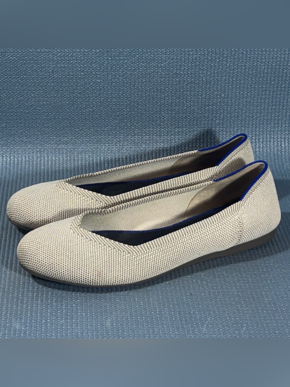 Rothy's Flats Women's Light Grey Knit Fabric Slip On Shoes Size 8.5